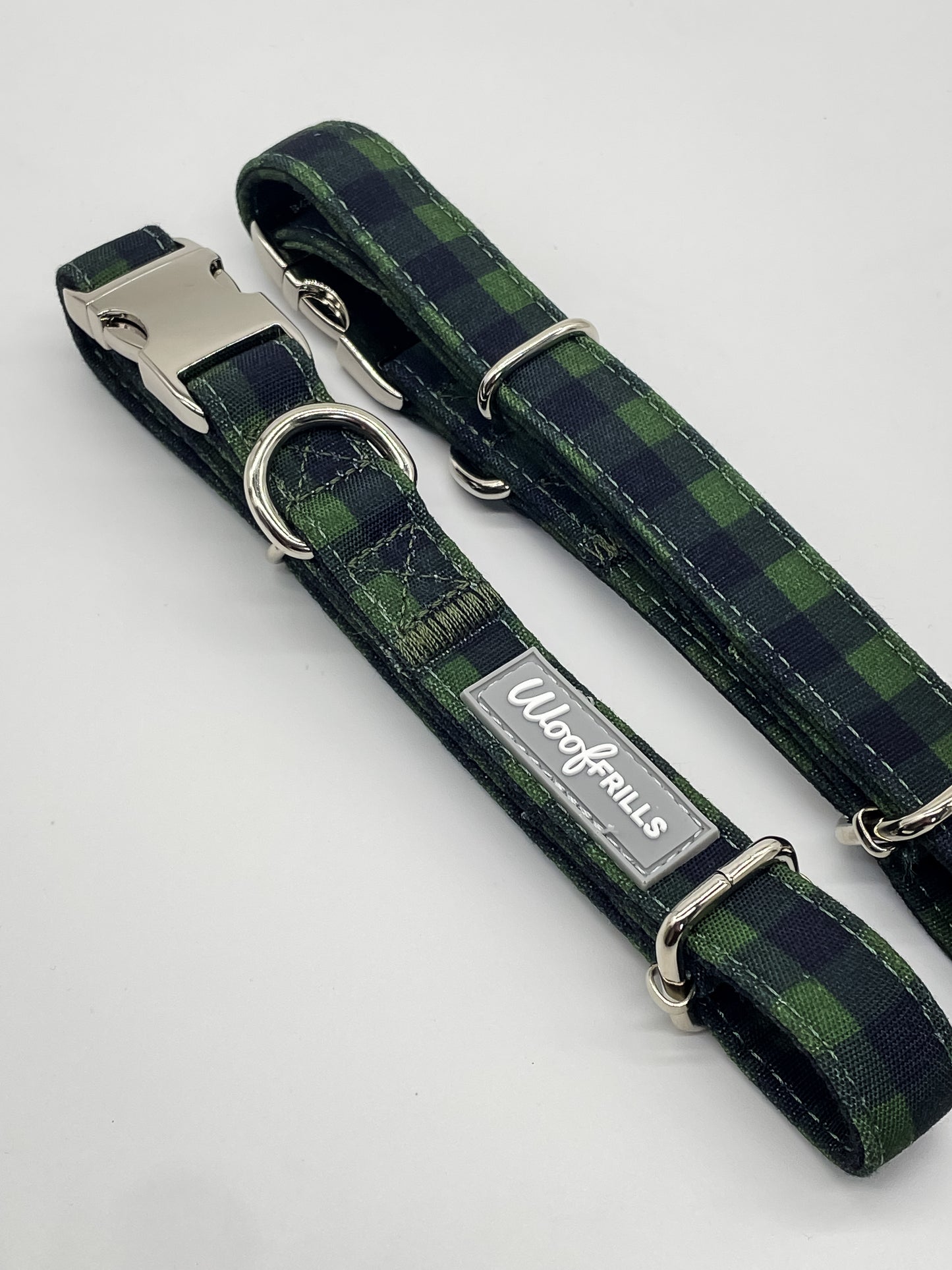 Green dog plaid