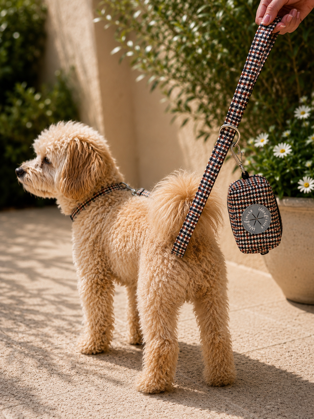 Dog Poop bag holder | Poop bag dispenser | Heritage Hound