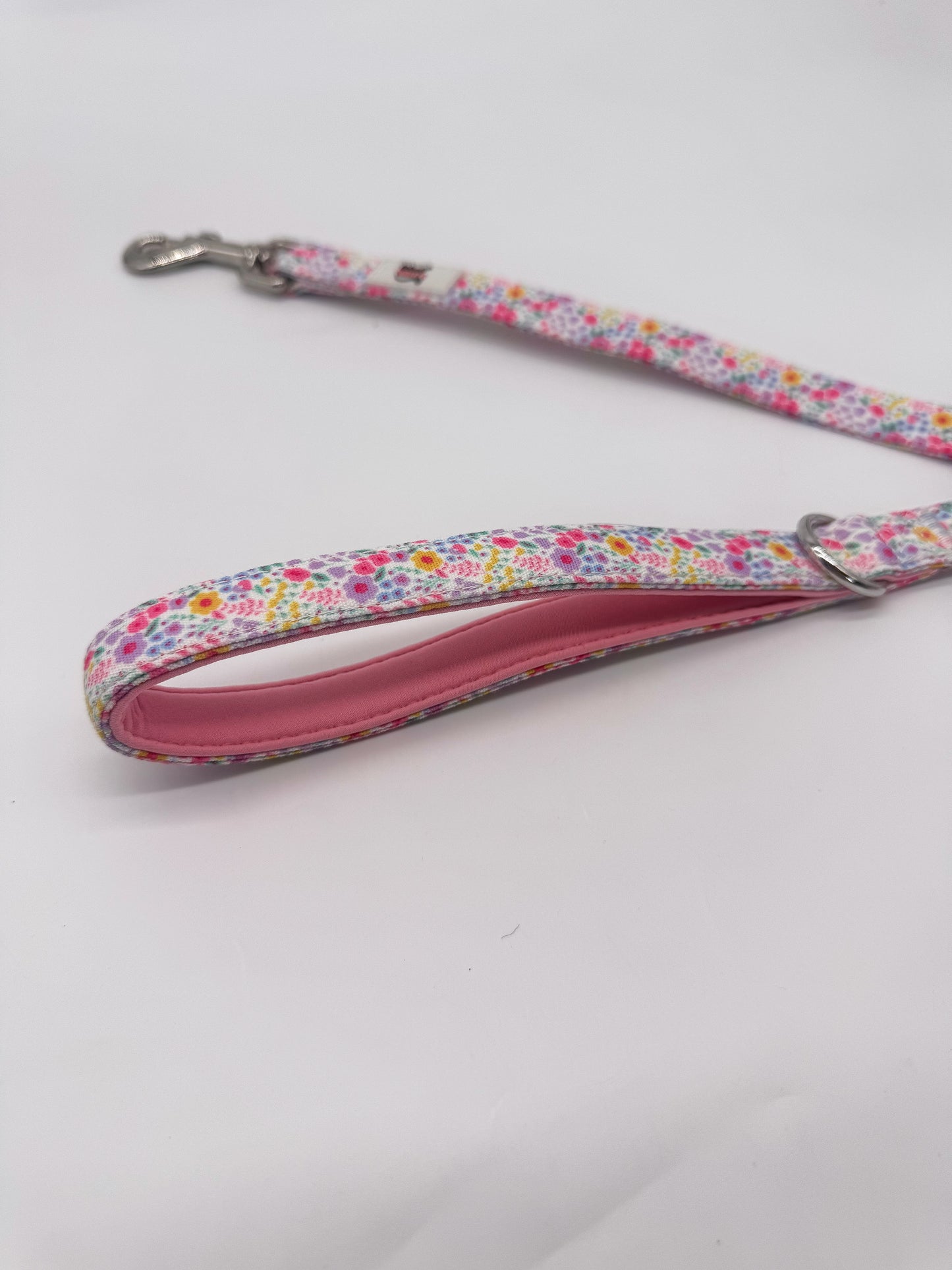 Floral dog lead Blossom Dreams flat lay with soft handle
