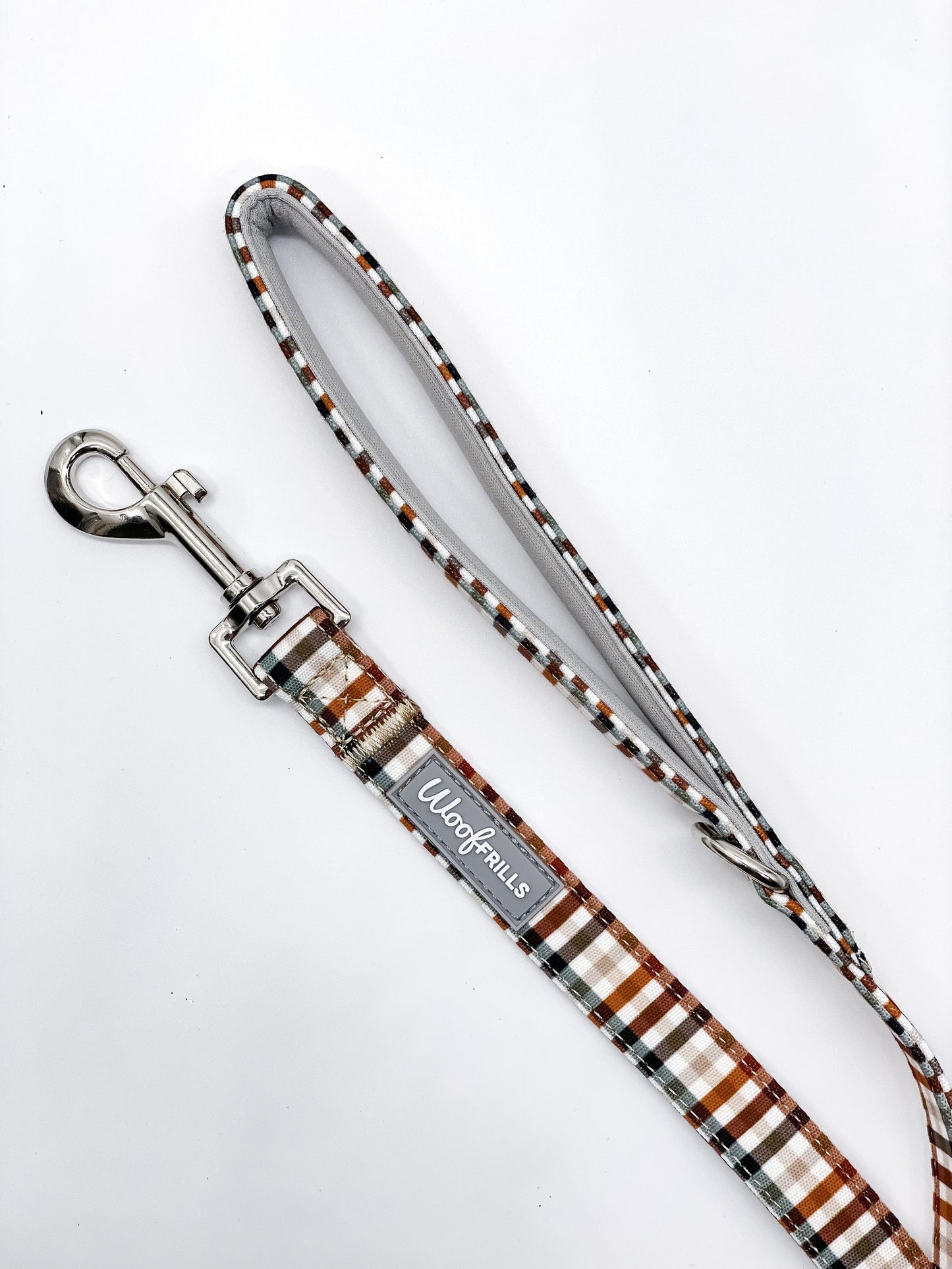 Strong dog lead with soft handle for extra comfort