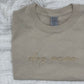Dog mama | Embroidered T-shirt